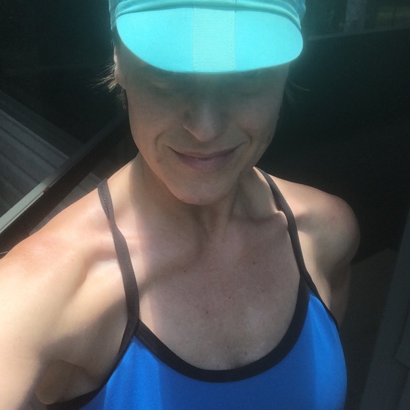 Meet your Posher, Tammy - Picture 2 of 4